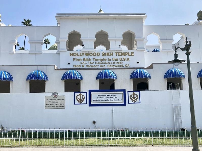 Hollywood Sikh Temple image. Click for full size.