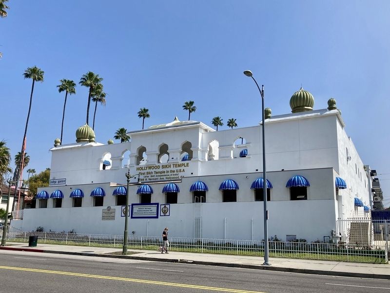 Hollywood Sikh Temple image. Click for full size.