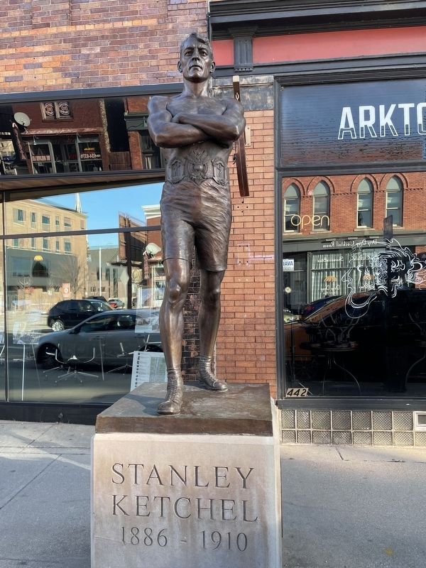 Stanley Ketchel Sculpture. Click for full size. Stanley Ketchel Sculpture image. Click for full size.