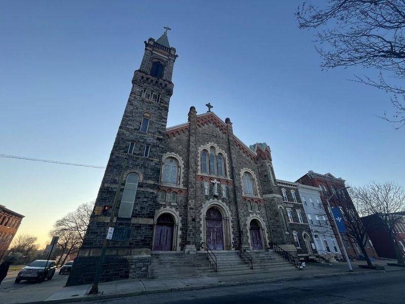 St. Martin's Church. Click for full size. St. Martin's Church image. Click for full size.