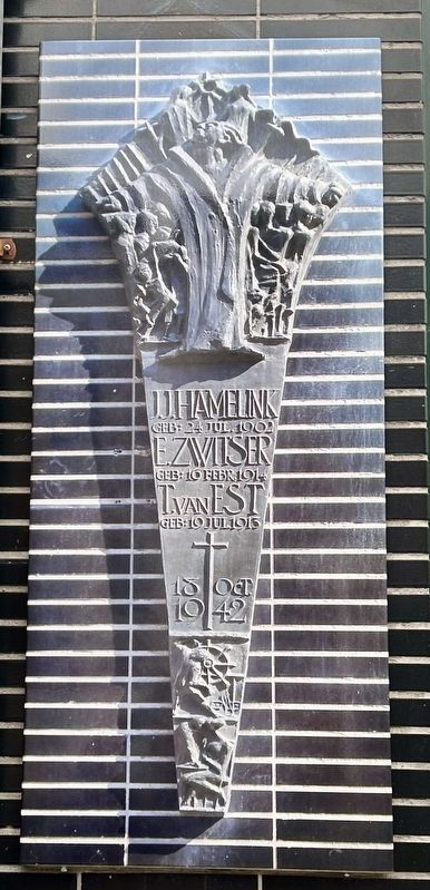 Memorial for Killed Resistance Fighters - replica. Click for full size. Memorial for Killed Resistance Fighters - replica image. Click for full size.