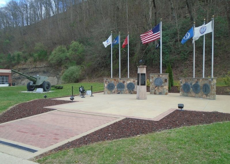 Pikeville Veterans Memorial Park image. Click for full size.