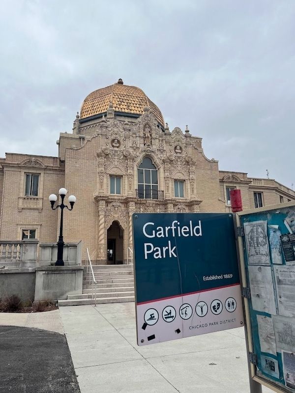 Garfield Park Fieldhouse Marker image. Click for full size.