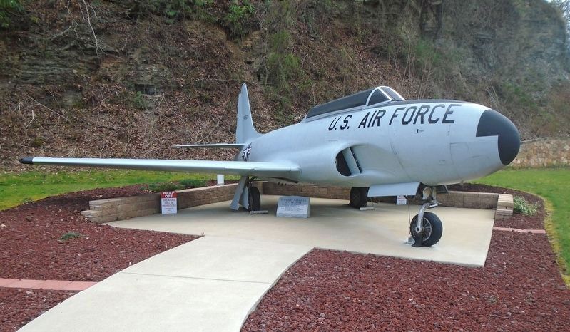 Lockheed T-33A Shooting Star Subsonic Jet Trainer image. Click for full size.