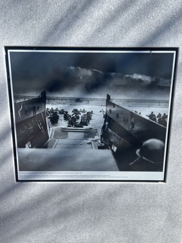 Military Memorial image. Click for full size.
