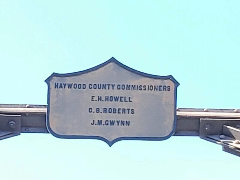 Local Officials Plaque image. Click for full size.