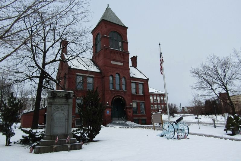 Plymouth Veterans Monument in front of Plymouth Town Hall. Click for full size. Plymouth Veterans Monument in front of Plymouth Town Hall image. Click for full size.