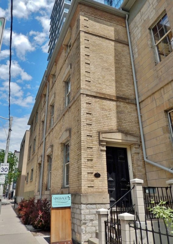 Addition to the Bank of Upper Canada Marker image. Click for full size.