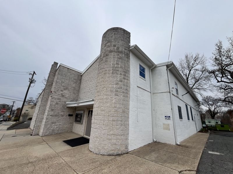 First National Deliverance Center Church image. Click for full size.