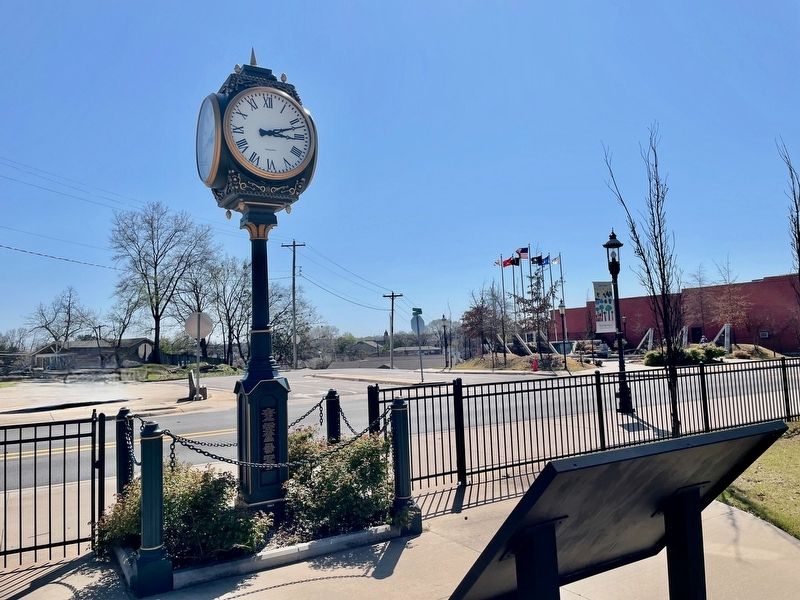 View from marker of the Veterans Memorial Plaza.. Click for full size. View from marker of the Veterans Memorial Plaza. image. Click for full size.
