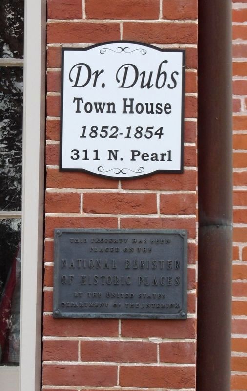 Dr. Dubs Town House Markers image. Click for full size.
