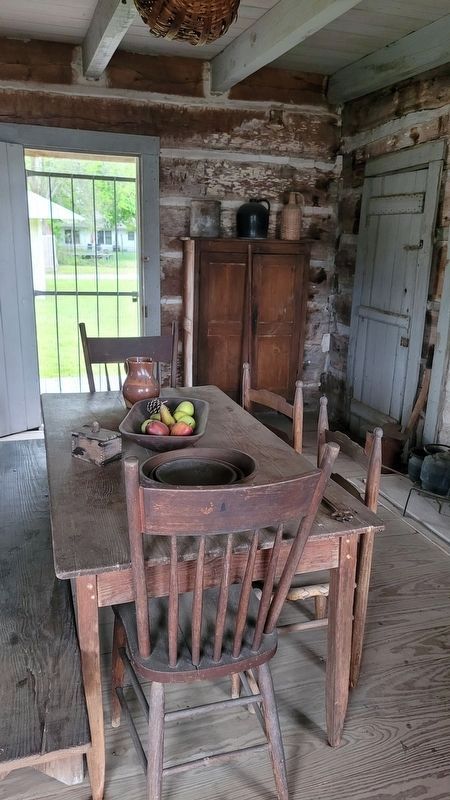 The view of the dining room in the Abram Alley Log Cabin image. Click for full size.