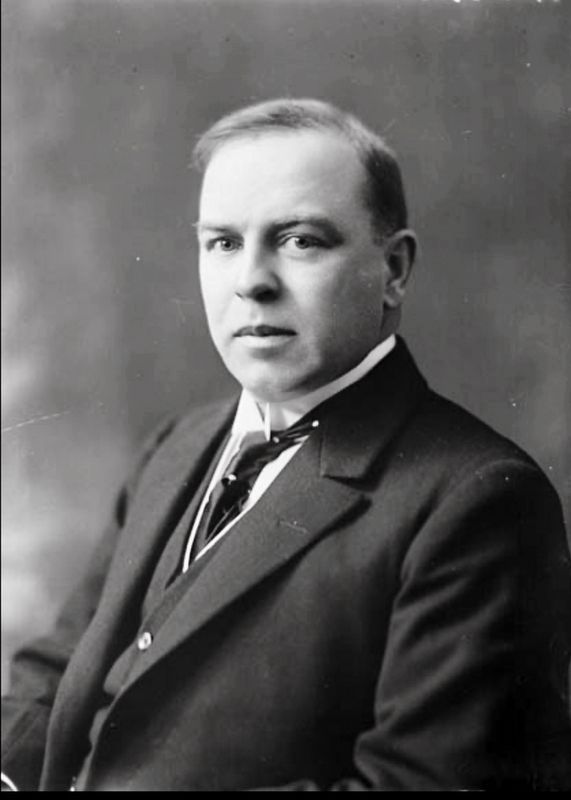 William Lyon Mackenzie King in 1919 image. Click for full size.