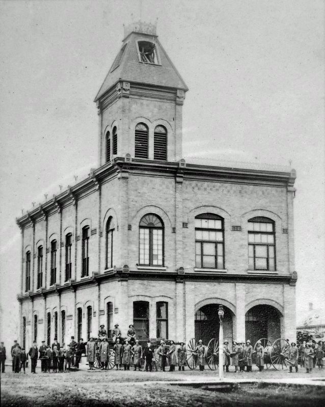 Marker detail: Original Town Hall image. Click for full size.