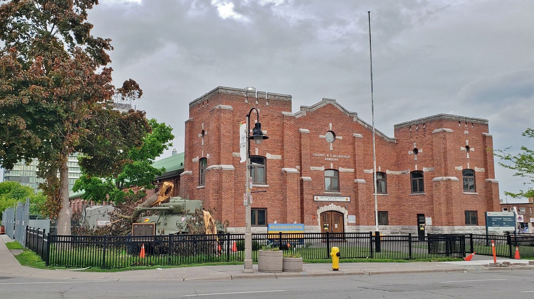 Colonel R. S. McLaughlin Armoury (<i>northwest elevation</i>). Click for full size. Colonel R. S. McLaughlin Armoury (<i>northwest elevation</i>) image. Click for full size.