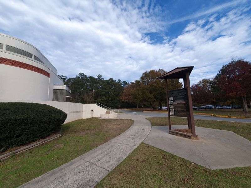 Ocmulgee National Monument Marker image. Click for full size.