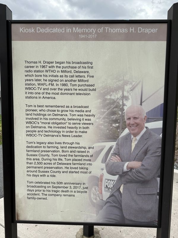 Kiosk Dedicated in Memory of Thomas H. Draper Marker image. Click for full size.