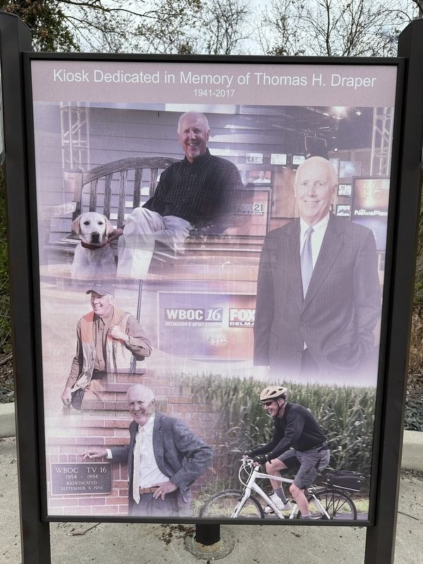 Kiosk Dedicated in Memory of Thomas H. Draper Marker Photo Panel image. Click for full size.