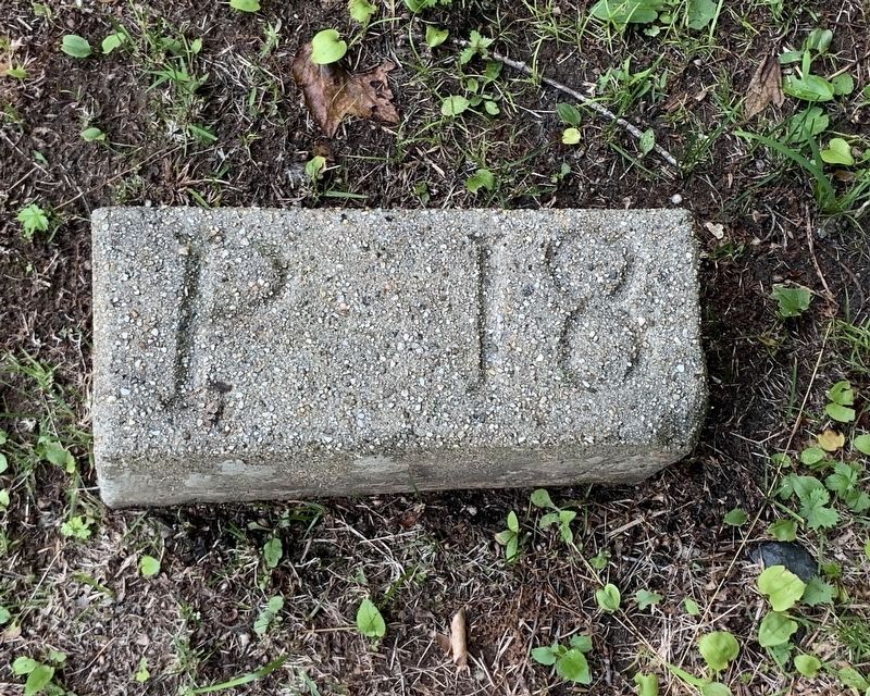 Protestant Gravestone image. Click for full size.