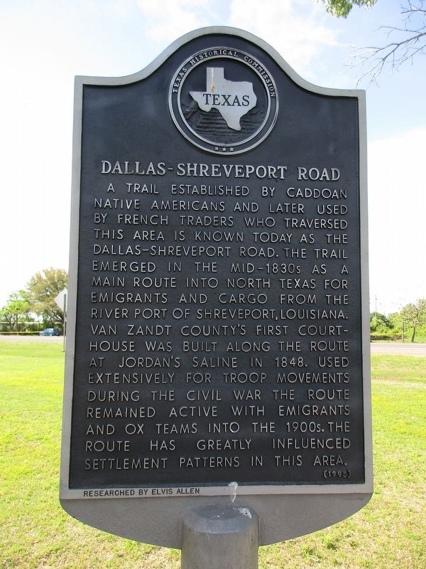 Dallas-Shreveport Road Marker image. Click for full size.