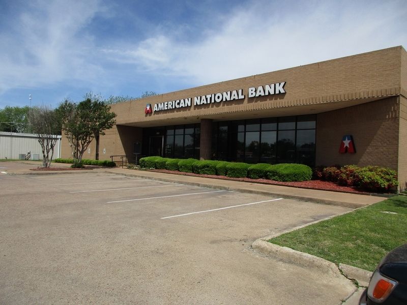 First National Bank of Wills Point Marker image. Click for full size.