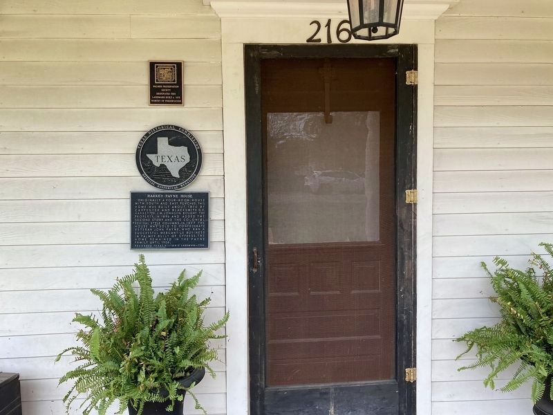 Harkey-Payne House Markers image. Click for full size.