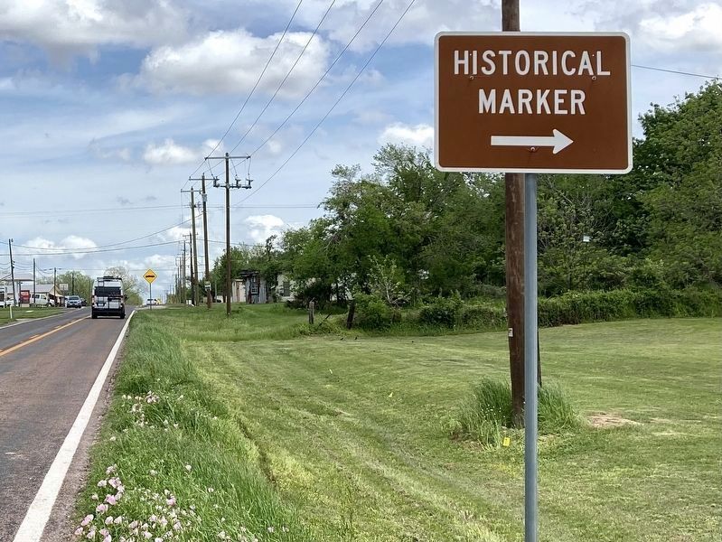 Street Sign on Highway 660 image. Click for full size.