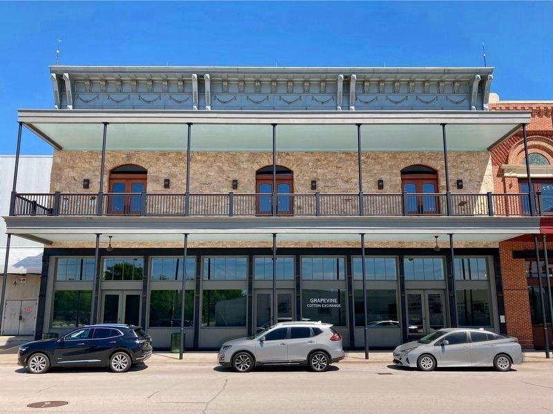 Grapevine Cotton Exchange Building image. Click for full size.