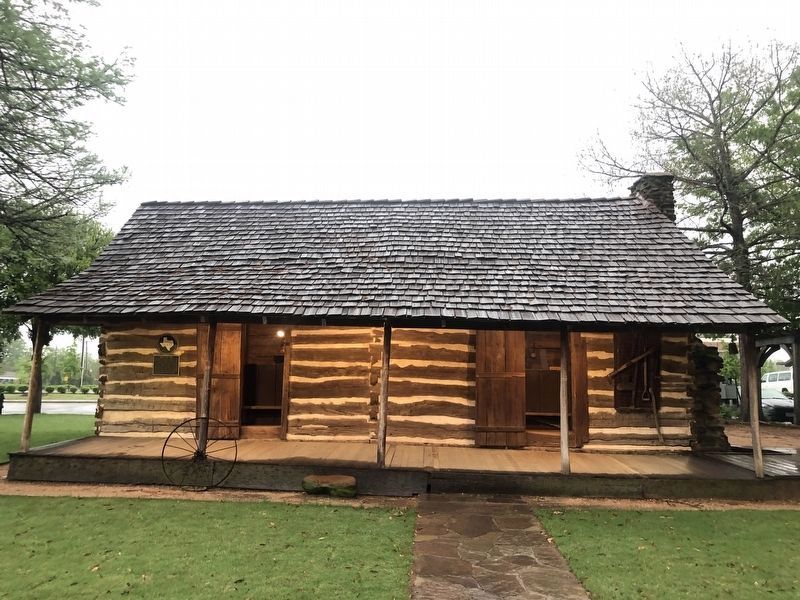 Torian Log Cabin image. Click for full size.