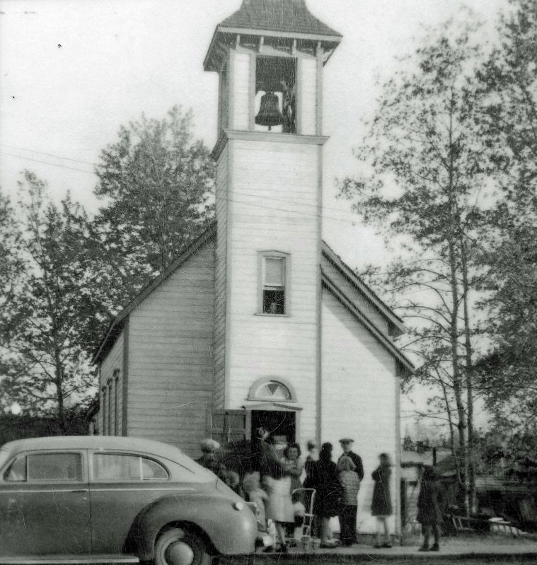 Marker detail: 1947 E.C. Everett photo shows the church in its original location. Click for full size. Marker detail: 1947 E.C. Everett photo shows the church in its original location image. Click for full size.