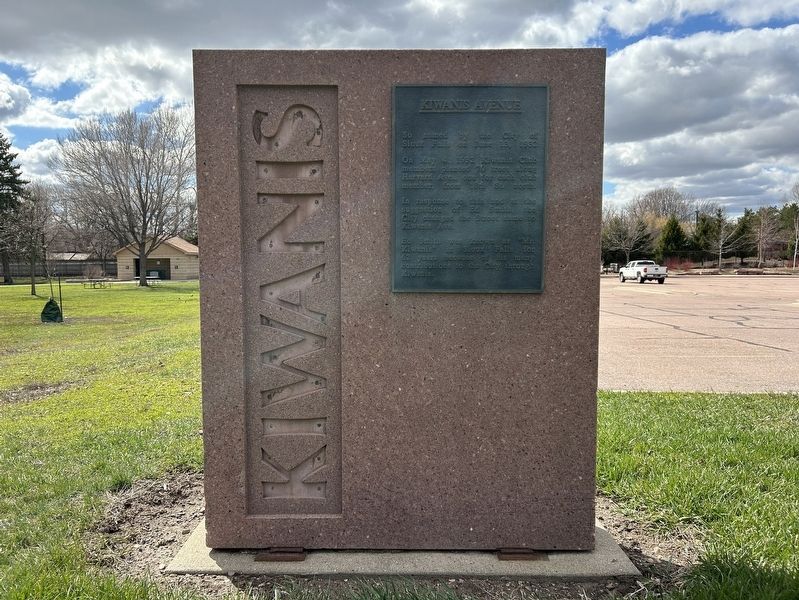Kiwanis Avenue Marker image. Click for full size.