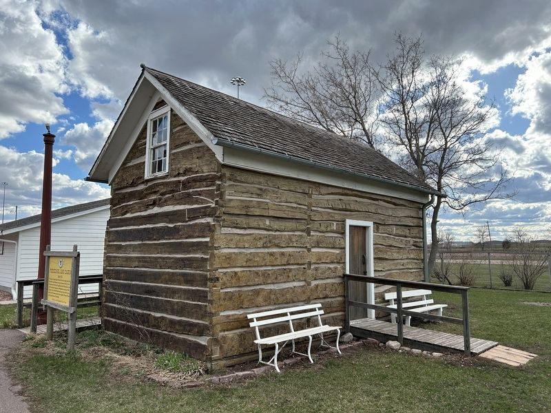 Fersdahl Log Cabin. Click for full size. Fersdahl Log Cabin image. Click for full size.