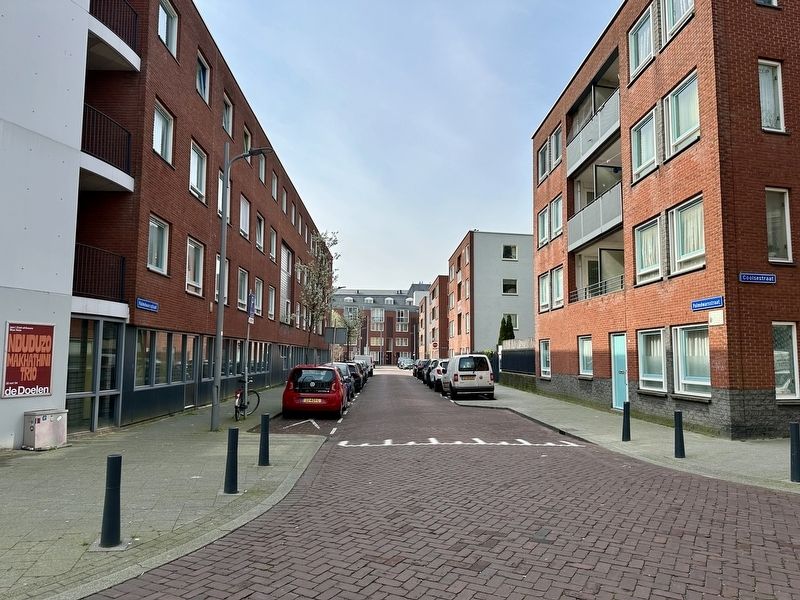 Palmdwarsstraat Marker- wide view, looking west along Palmdwarsstraat. Click for full size. Palmdwarsstraat Marker- wide view, looking west along Palmdwarsstraat image. Click for full size.