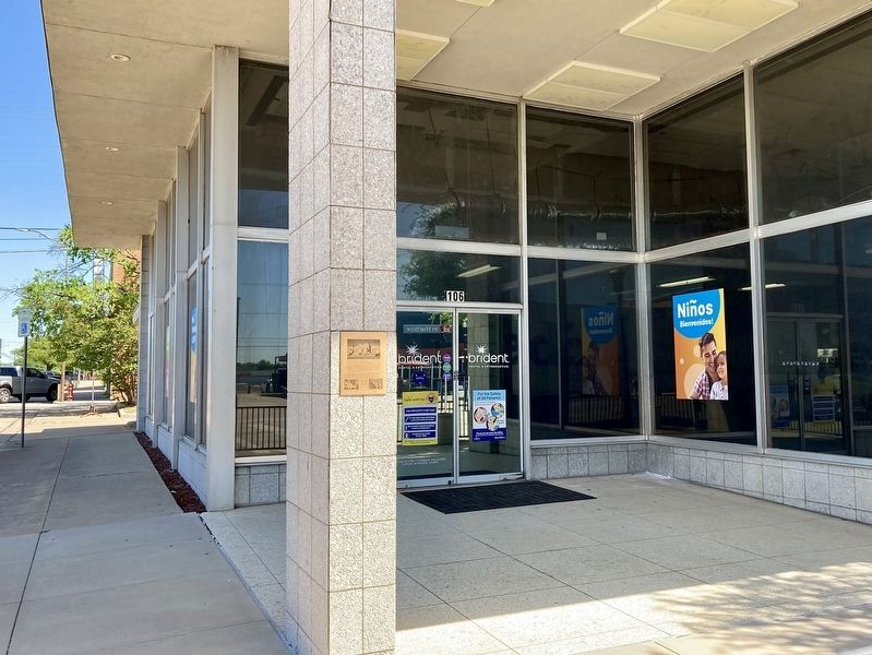 Grand Prairie State Bank Marker image. Click for full size.