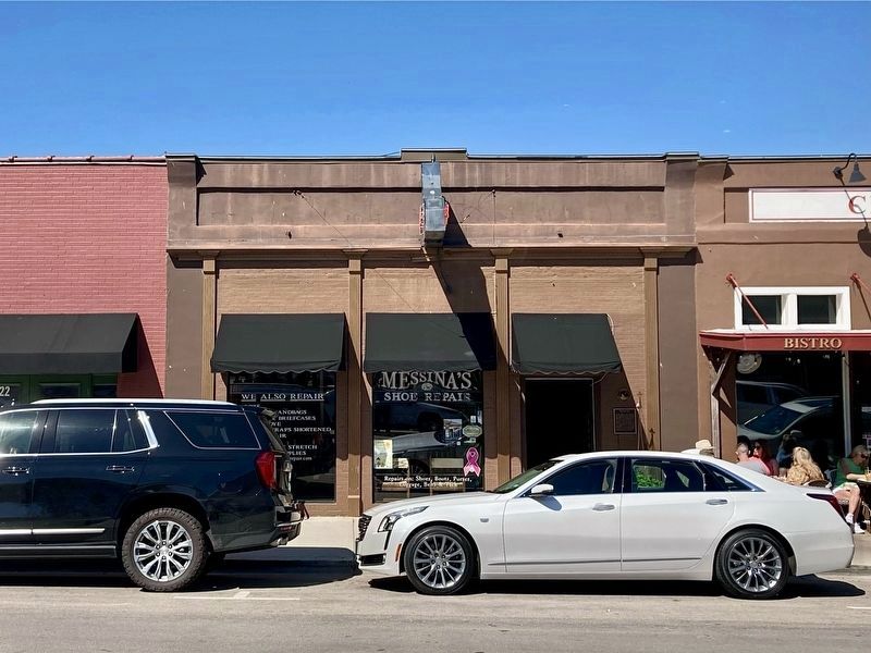 Wall Drug Store Building. Click for full size. Wall Drug Store Building image. Click for full size.