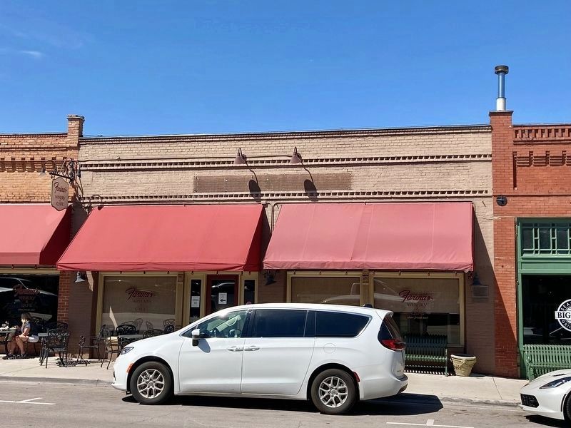 Tate Hardware Company Building. Click for full size. Tate Hardware Company Building image. Click for full size.