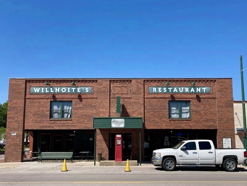Willhoite's Restaurant and Marker. Click for full size. Willhoite's Restaurant and Marker image. Click for full size.