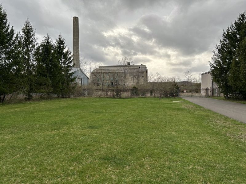 Universal Atlas Cement Plant Seen From Marker image. Click for full size.