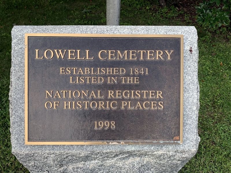 Lowell Cemetery Marker image. Click for full size.