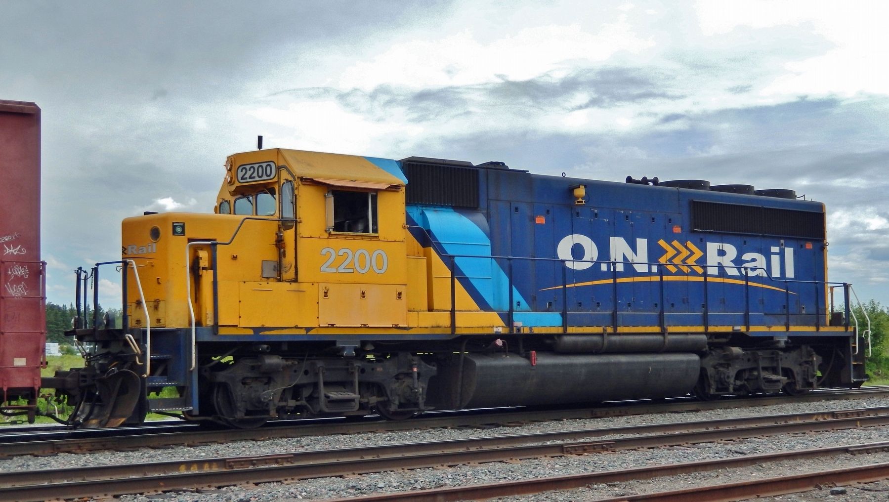 Ontario Northland Railway Locomotive 2200 image. Click for full size.