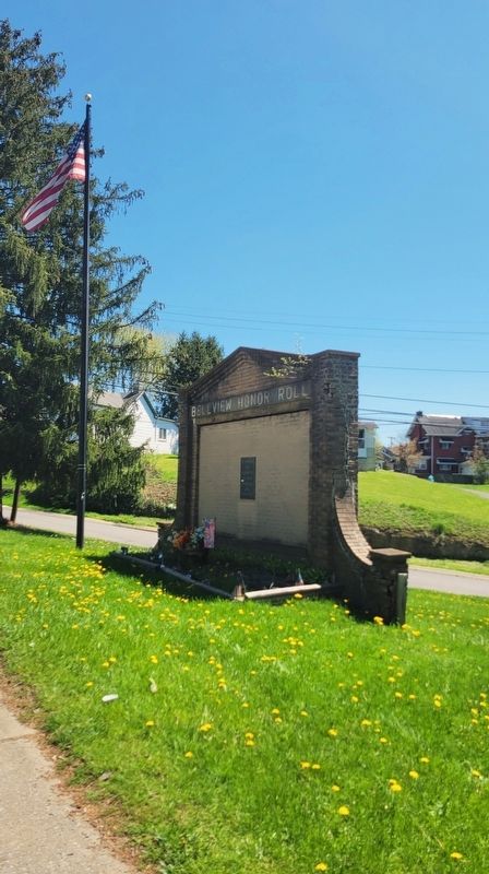 Bellview Honor Roll Marker. Click for full size. Bellview Honor Roll Marker image. Click for full size.