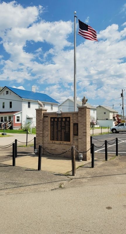 Revere Honor Roll Marker image. Click for full size.