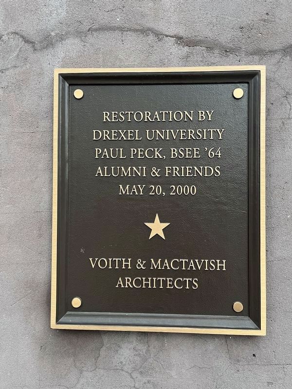 Additional plaque on the building. Click for full size. Additional plaque on the building image. Click for full size.