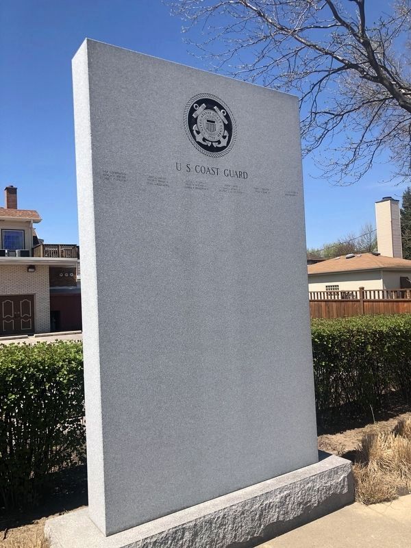 Veterans Memorial: U.S. Coast Guard tablet image. Click for full size.