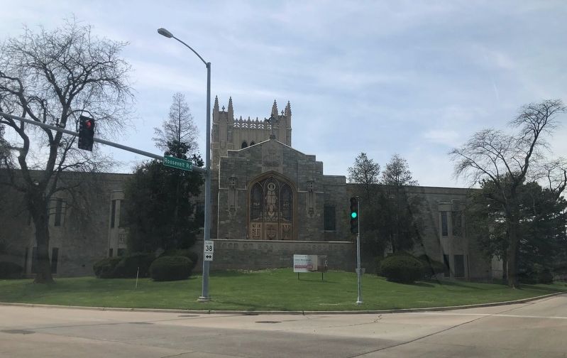 Queen of Heaven Mausoleum image. Click for full size.
