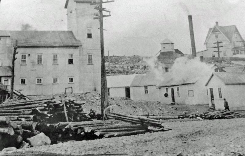 Marker detail: Townsite Mine image. Click for full size.