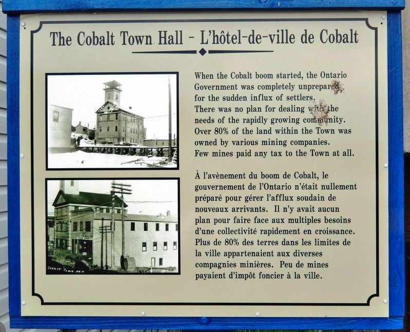 The Cobalt Town Hall / L'htel-de-ville de Cobalt Marker image. Click for full size.