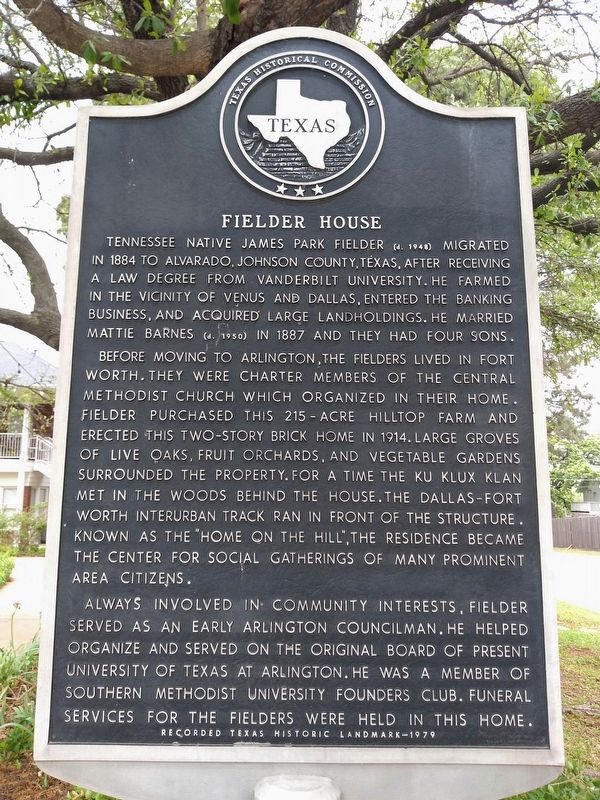 Fielder House Marker. Click for full size. Fielder House Marker image. Click for full size.