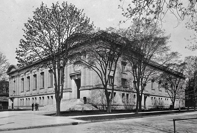 Toronto Public Library Main Branch, ca 1911 image. Click for full size.