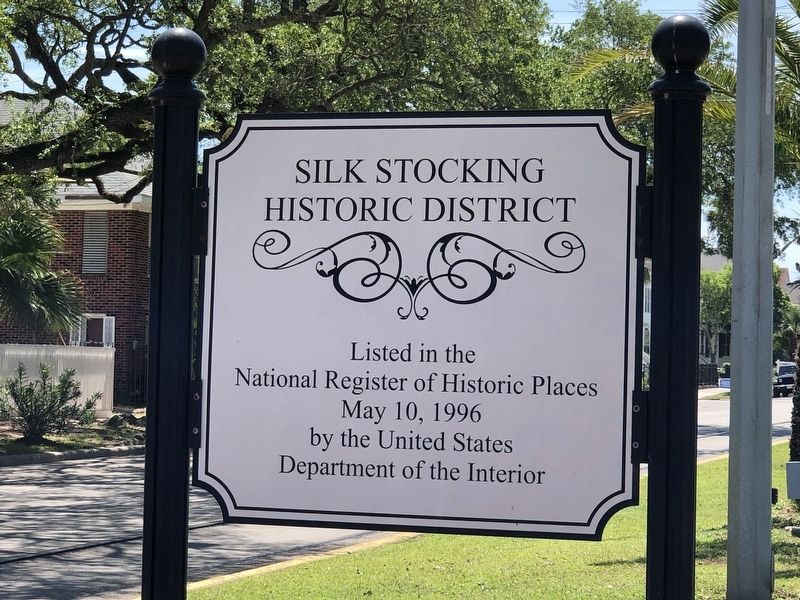 Silk Stocking Historic District Marker image. Click for full size.